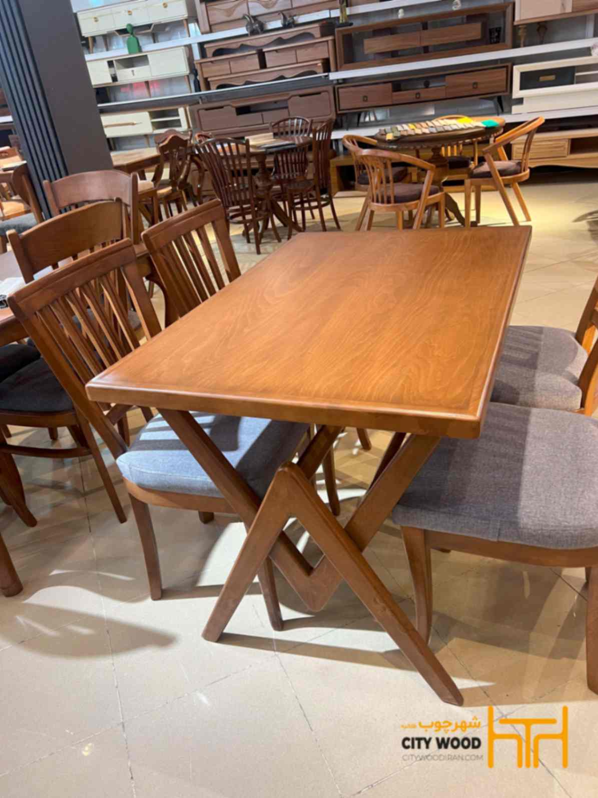 میز ناهار خوری مدل لوتوس ۴ نفره کد 80003